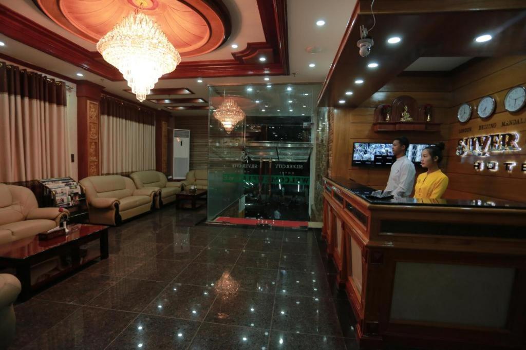 מנדלאי Silver City Hotel מראה חיצוני תמונה